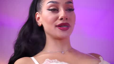 Snapshot of ninasolenne chatting on October 9, 7:19 pm Ninna online show from October 9, 7:19 pm