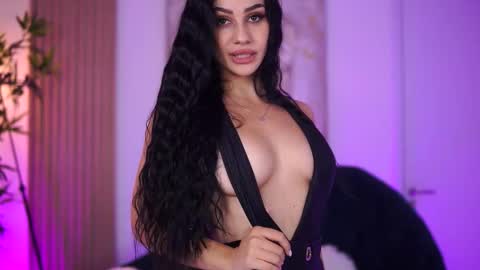 Snapshot of ninasolenne chatting on October 2, 6:39 pm Ninna online show from October 2, 6:39 pm