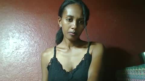 ninie246746 online show from February 18, 2:16 pm