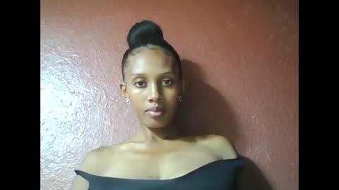 ninie246746 online show from February 25, 8:58 am