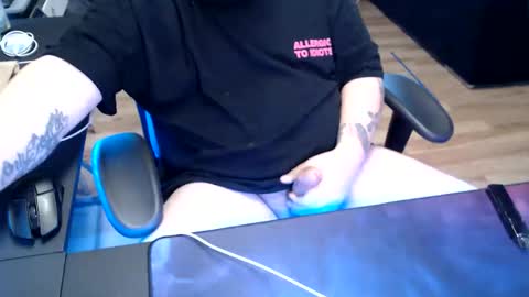 ninocut6 online show from March 25, 10:11 am