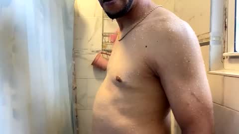 ninolindo919 online show from March 5, 8:07 pm