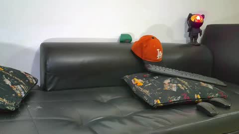 Snapshot of nixon347932 chatting on February 8, 7:59 am Nicolas Muscle online show from February 8, 7:59 am