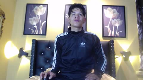 noa11_ online show from November 4, 4:08 pm