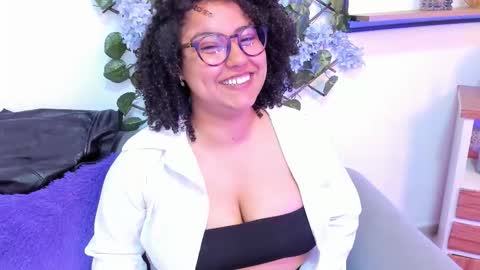 N O A online show from January 6, 9:52 pm