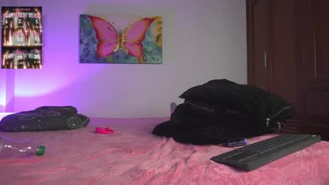 noah_0814 online show from November 27, 3:25 am