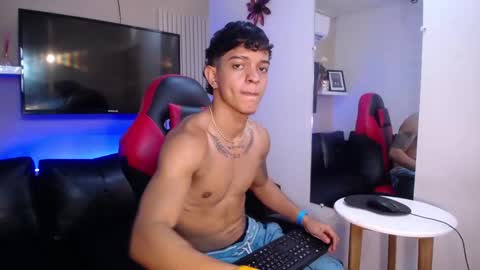 Noah online show from December 19, 12:17 am