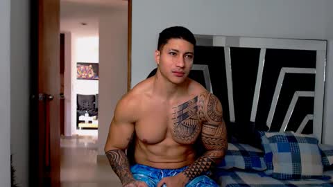 Noah Harris01 online show from March 19, 2:44 pm