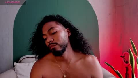 Noah online show from April 8, 5:16 pm