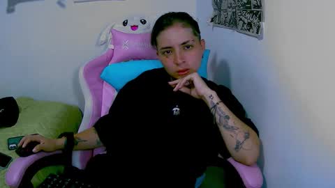 noah hehim    online show from March 10, 9:02 am