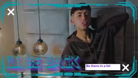 Snapshot of noah_xitruxx chatting on February 3, 3:38 pm Noah online show from February 3, 3:38 pm