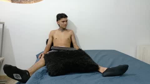   online show from June 1, 3:19 am