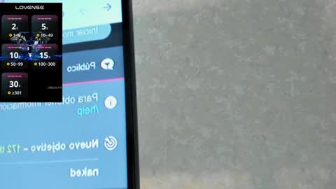 Snapshot of noahcrux chatting on February 7, 3:41 pm Noah online show from February 7, 3:41 pm