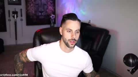 Noah Fitt online show from July 12, 2:15 am