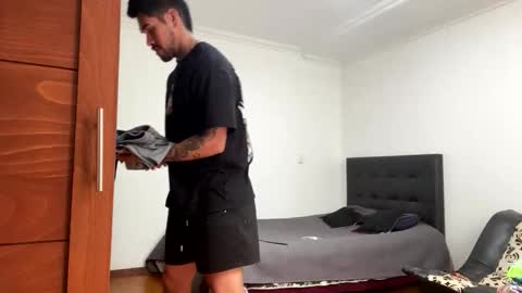 noahsexx98 online show from October 3, 3:42 pm