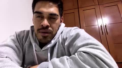 noahsexx98 online show from December 23, 3:02 am