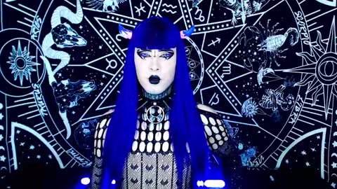 caroline online show from November 15, 3:08 am