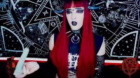 caroline online show from January 25, 4:02 am
