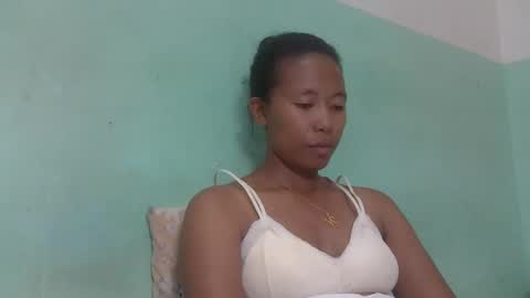 Snapshot of noellah chatting on March 1, 7:15 pm noellah online show from March 1, 7:15 pm