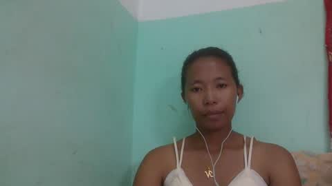 Snapshot of noellah chatting on March 1, 3:49 pm noellah online show from March 1, 3:49 pm