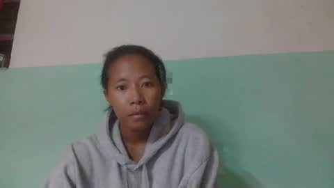 Snapshot of noellah chatting on March 3, 5:53 am noellah online show from March 3, 5:53 am