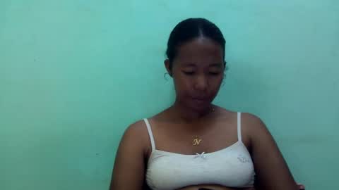Snapshot of noellah chatting on March 11, 6:19 am noellah online show from March 11, 6:19 am