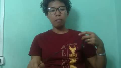 noellah online show from December 16, 8:31 am