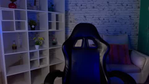 Snapshot of noeva_ chatting on September 28, 1:47 am Noeva online show from September 28, 1:47 am