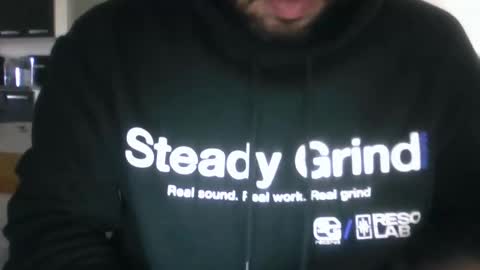 nogueiira98 online show from January 18, 10:57 am