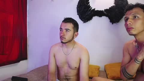 noha_and_iam1 online show from May 13, 12:26 pm