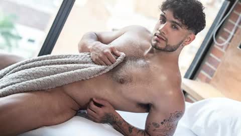 kevin online show from April 13, 1:54 am