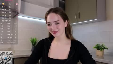 Sophie online show from March 19, 6:30 am
