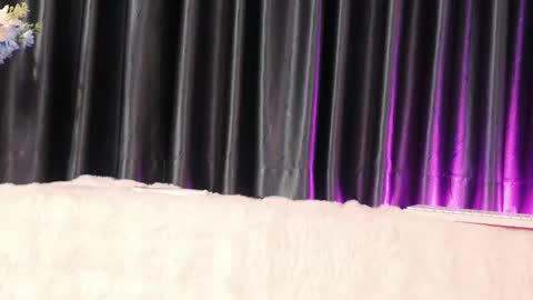 noirelysia online show from January 7, 11:37 am