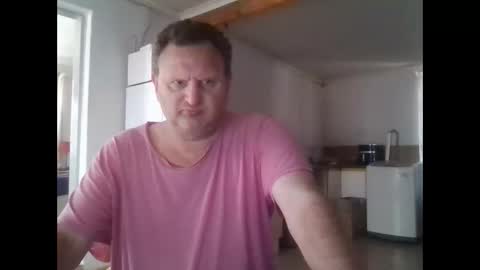 Snapshot of nollie244 chatting on September 15, 10:50 am Nollie online show from September 15, 10:50 am