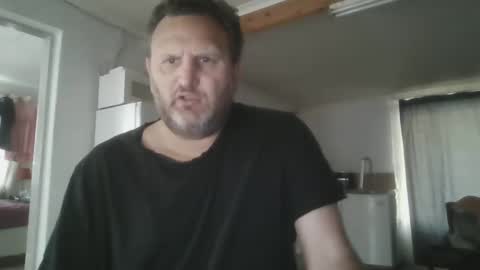 Snapshot of nollie244 chatting on October 7, 4:52 am Nollie online show from October 7, 4:52 am