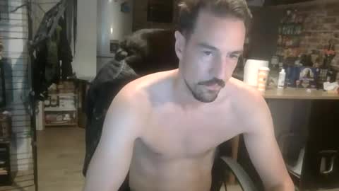 Isaac online show from October 19, 8:13 pm