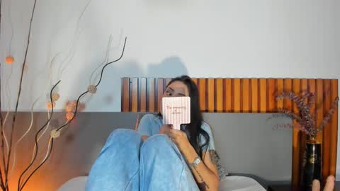 Nora Da Silva online show from December 23, 12:39 am