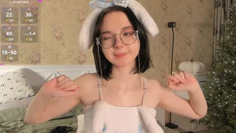 Nora Failure online show from December 22, 10:38 am