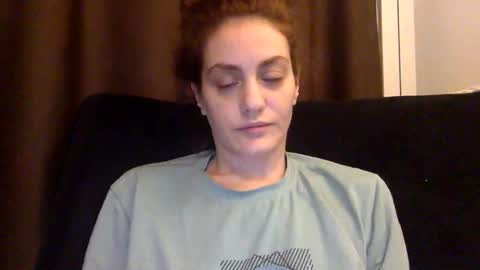 norablues online show from December 7, 9:39 pm