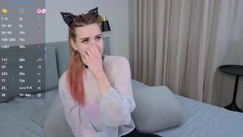 Elina online show from December 3, 11:00 am