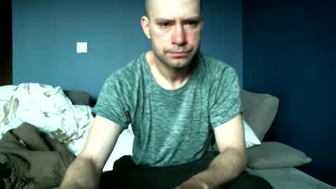 norbertopl87 online show from April 19, 7:09 am