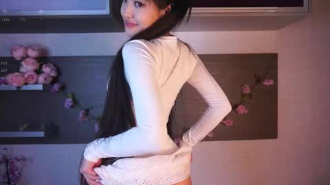 Snapshot of noreenbeckey chatting on October 10, 9:26 am Nore online show from October 10, 9:26 am