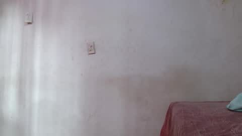 noreno9159 online show from May 15, 1:51 pm