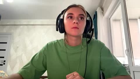 Elena online show from February 25, 9:57 am