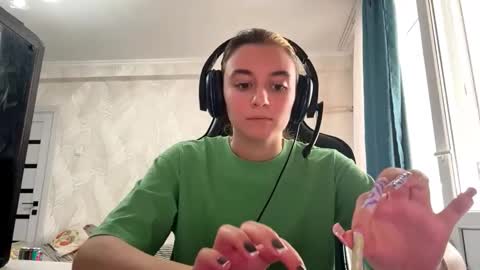 Elena online show from March 6, 8:35 am