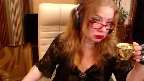 miss Tress online show from December 2, 12:42 am