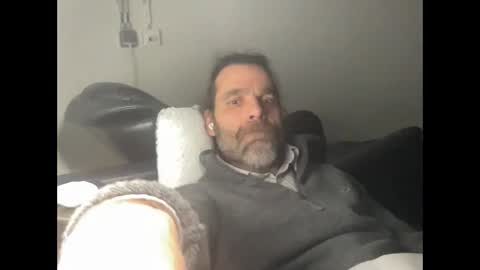 notthatkindofguy6666 online show from December 15, 2:19 am