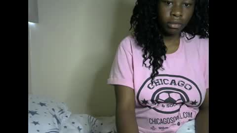 novaah online show from October 22, 8:28 am