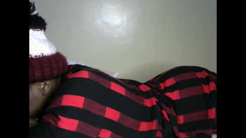 novaah online show from March 22, 12:47 am