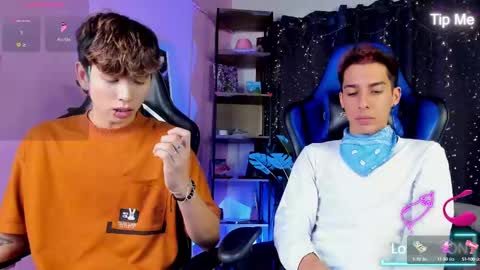 Snapshot of novaybrian chatting on September 22, 5:00 am NovayBrian online show from September 22, 5:00 am